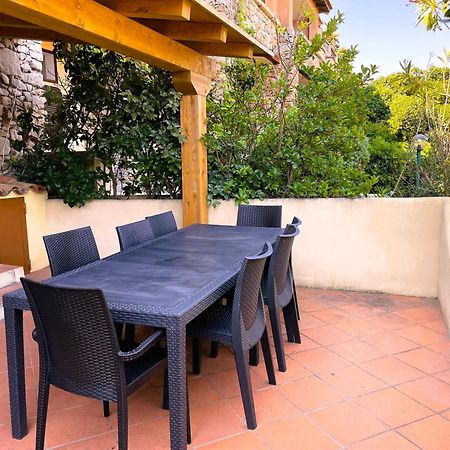 Bellissimo Appartamento Con Veranda Privata Al Centro Di Porto Rotondo Eksteriør billede