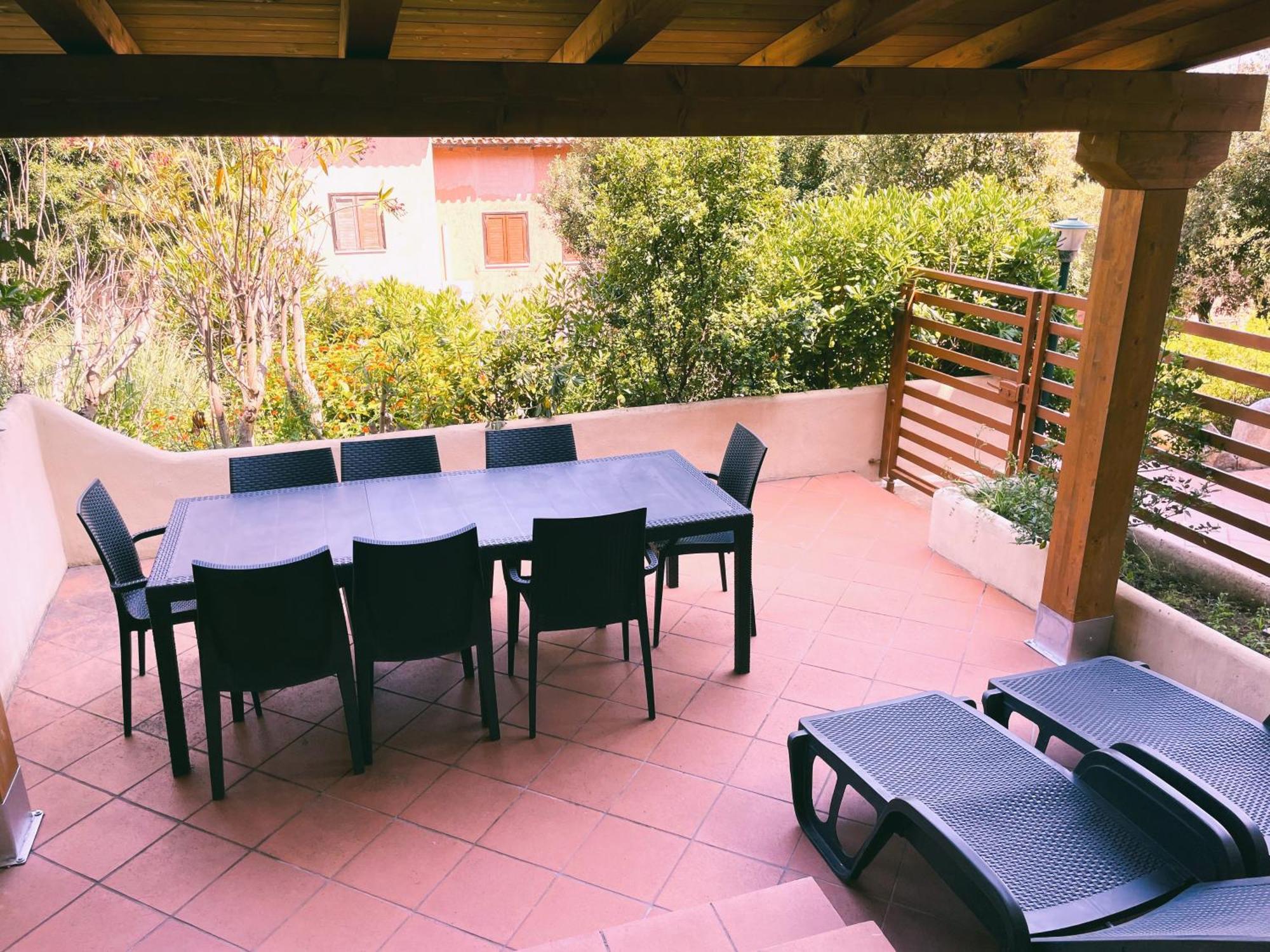 Bellissimo Appartamento Con Veranda Privata Al Centro Di Porto Rotondo Eksteriør billede